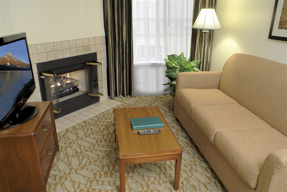 Homewood Suites By Hilton Newark Fremont Екстериор снимка
